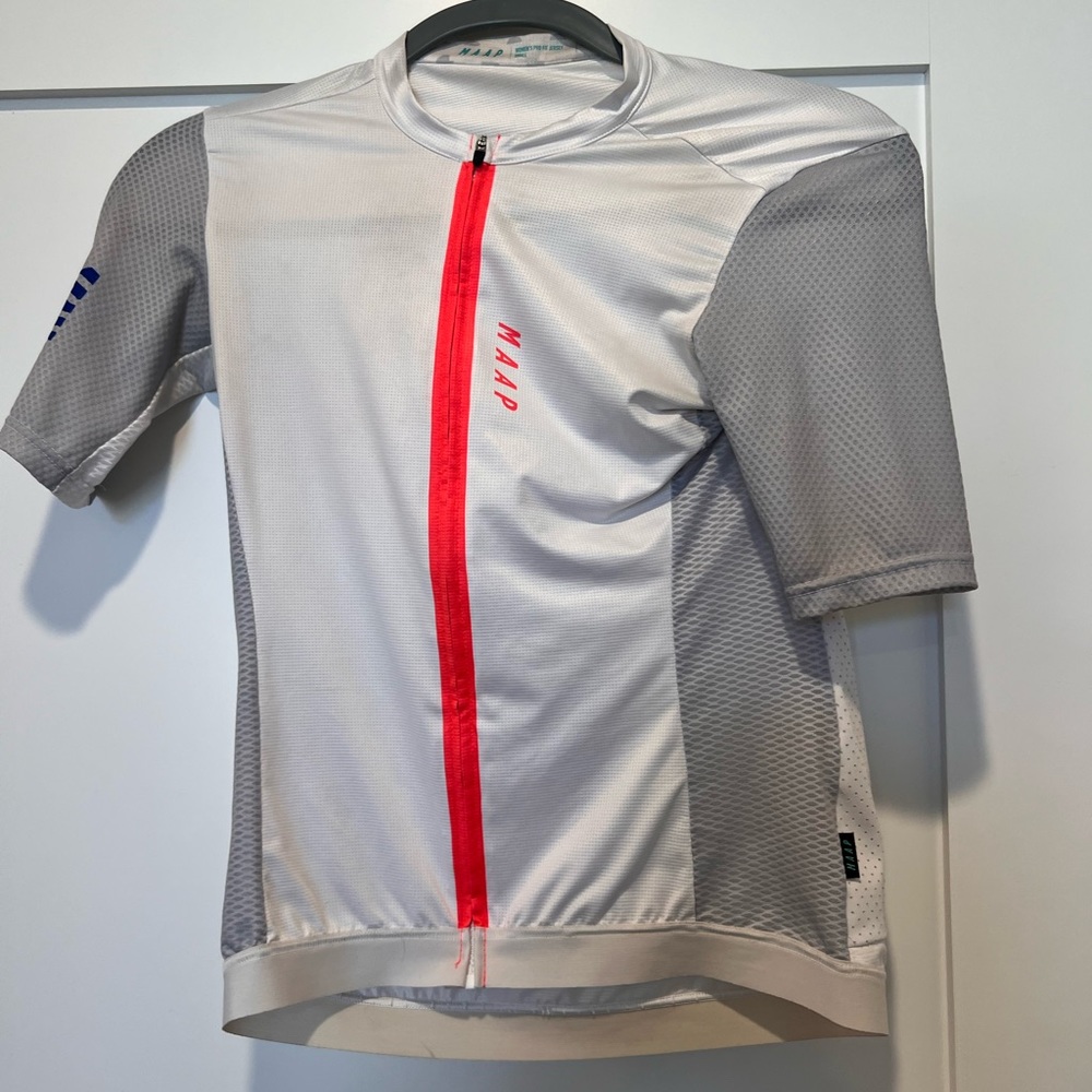 MAAP Pro fit Jersey - size small